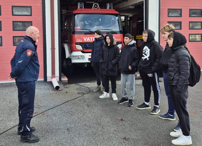 Posjet Javnoj profesionalnoj vatrogasnoj postrojbi Grada Belog Manastira